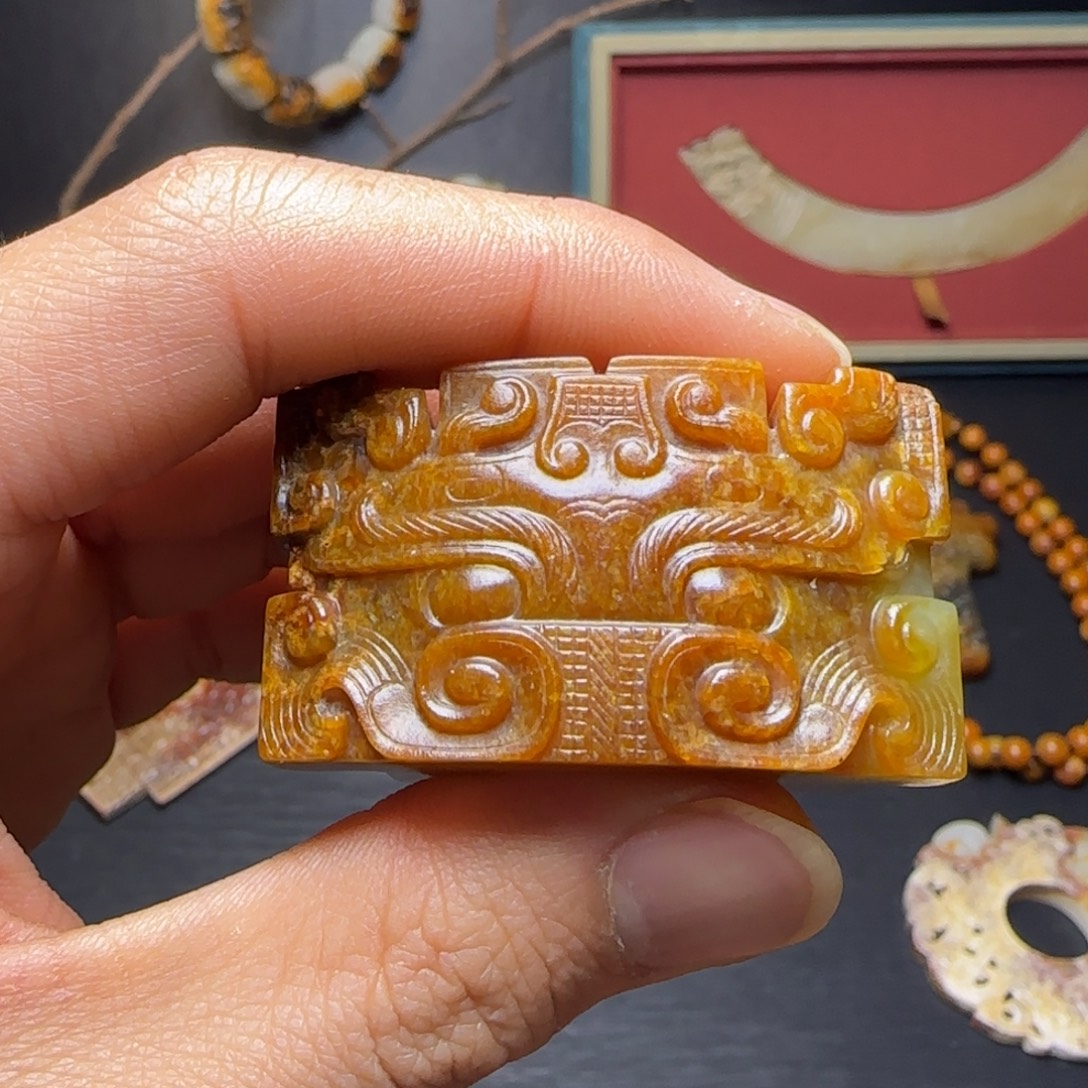 小***G和田玉（糖玉）未镶嵌挂件