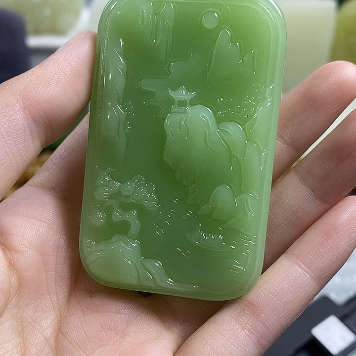 和田玉未镶嵌颈饰