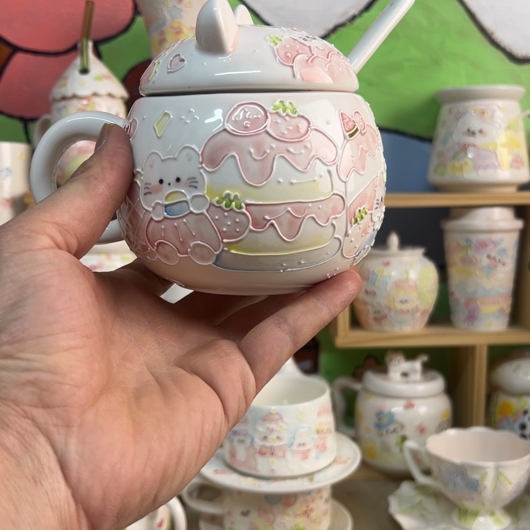 小***糖景德镇高温釉下手绘陶瓷