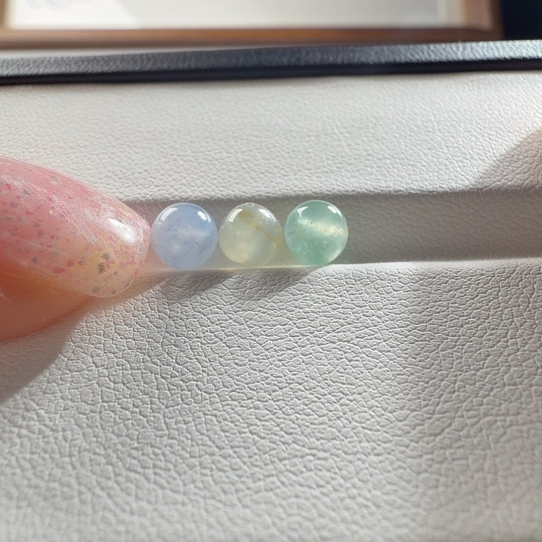 翡翠18K金镶嵌颈饰翡翠散珠5+