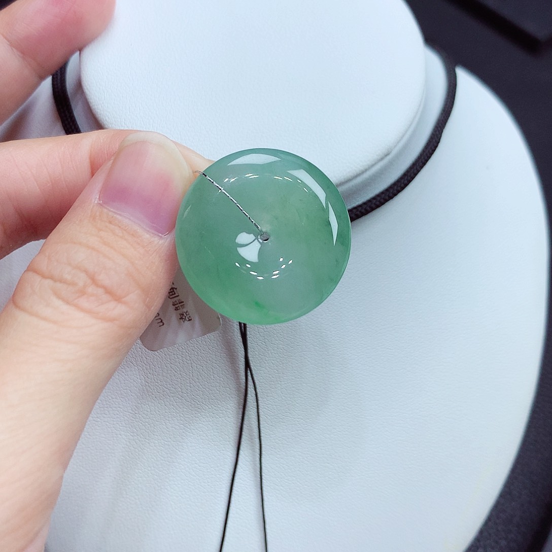 翡翠未镶嵌颈饰翡翠8、26.2/5.5