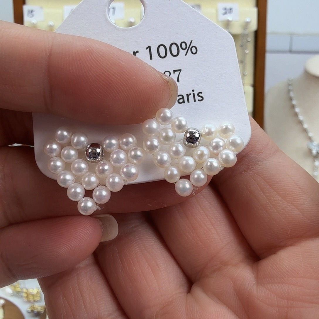 淡水珍珠耳饰未镶嵌