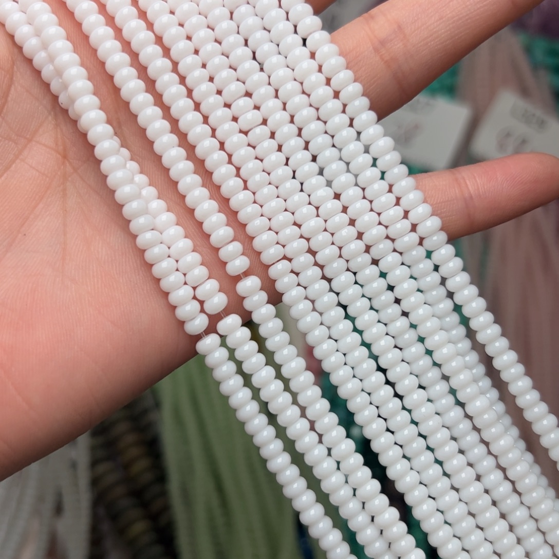 玛瑙/玉髓合金珠宝半成品L331。4.5mm瓷白玛瑙算盘珠两条