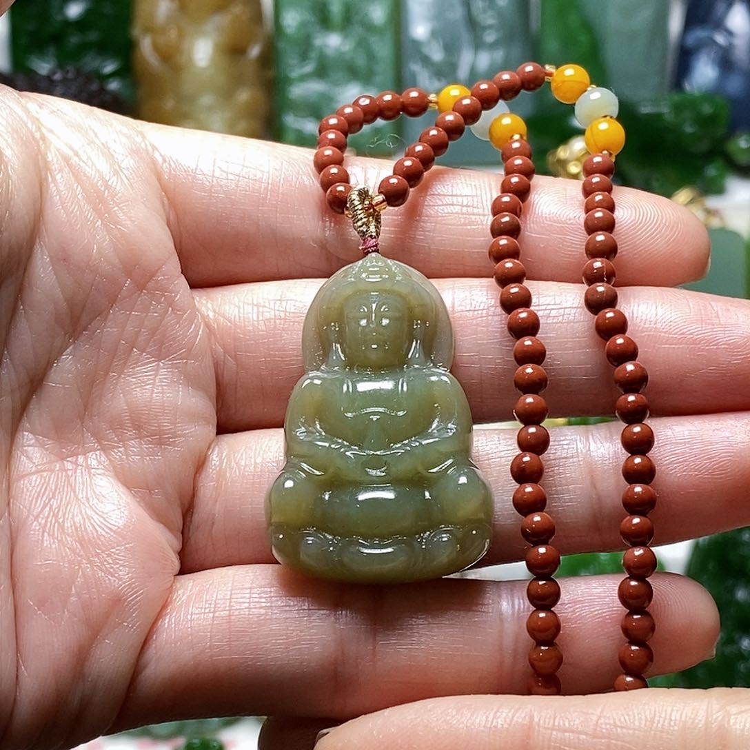 和田玉颈饰未镶嵌