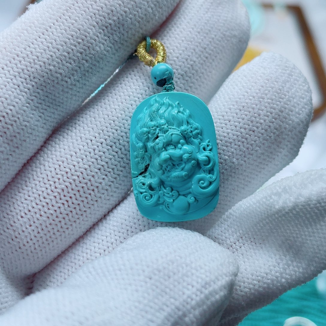 老***儿绿松石未镶嵌珠宝奇石