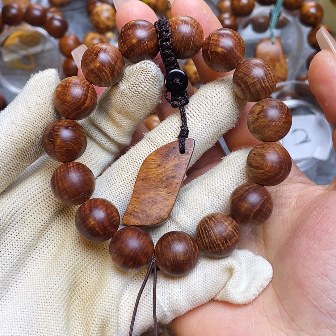 柏木手串/手链太行崖柏陈化1.5黑金满西瓜纹蚂蚁腿