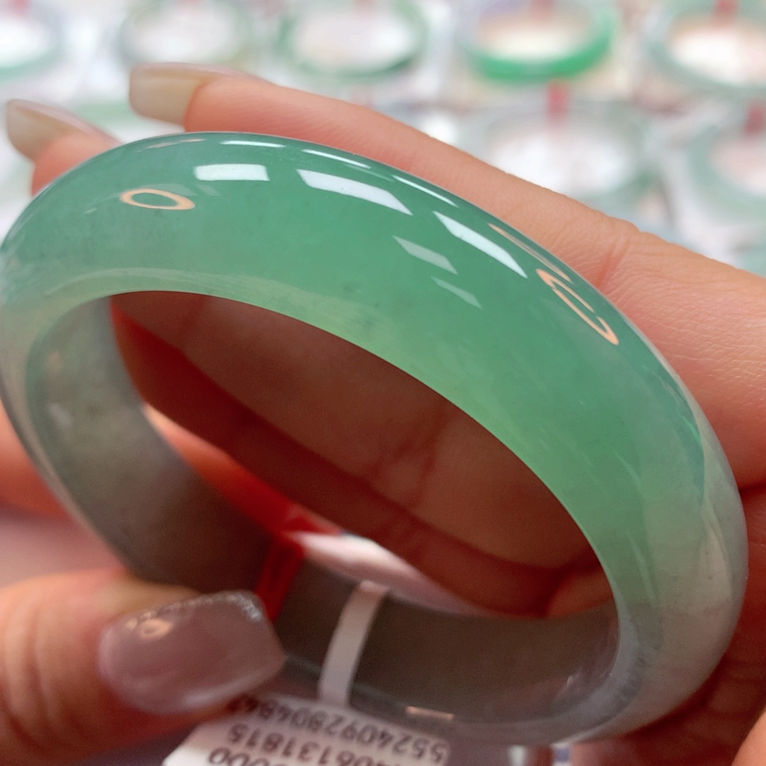 翡翠手镯未镶嵌53正22号88