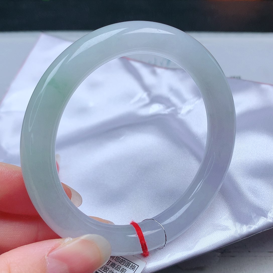 翡翠手镯未镶嵌58圆