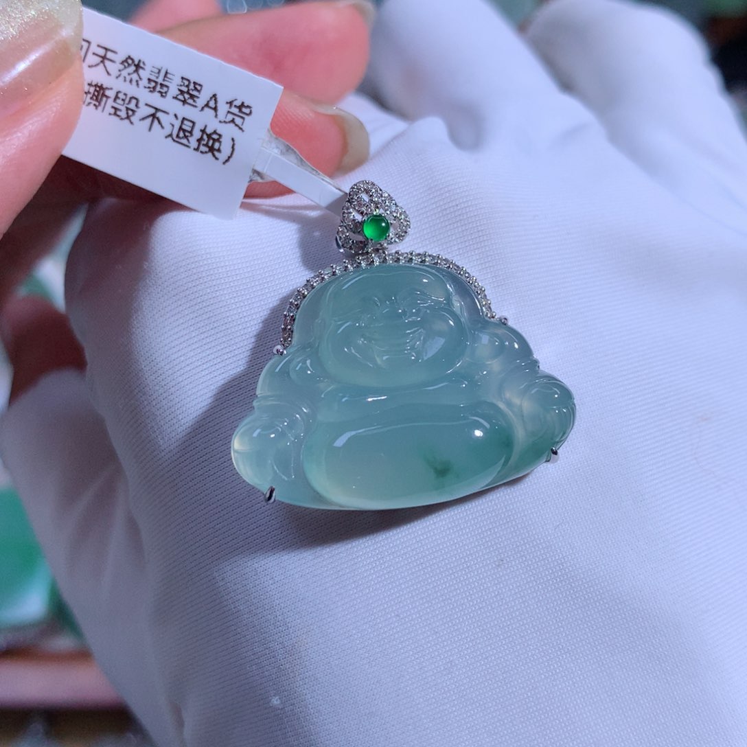 翡翠颈饰18K金镶嵌佛公