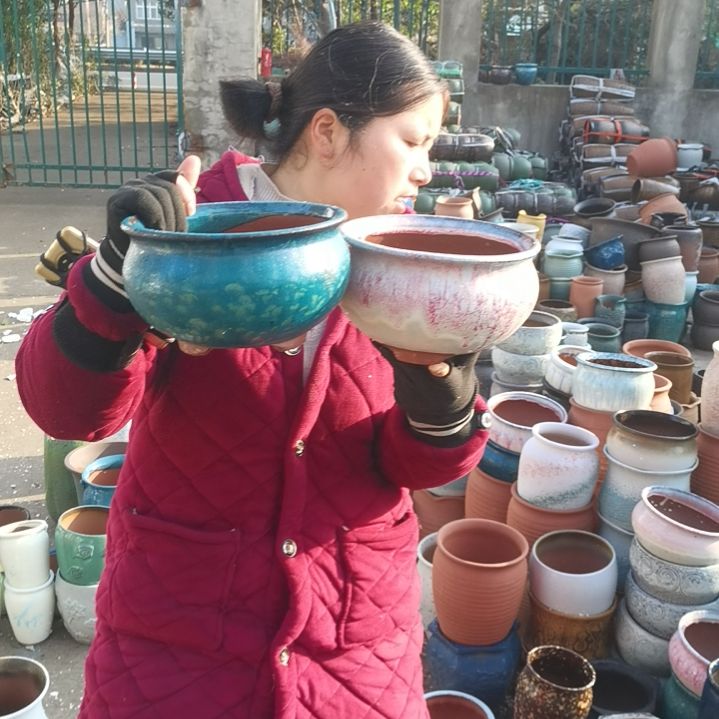 红陶口20高12瑕疵