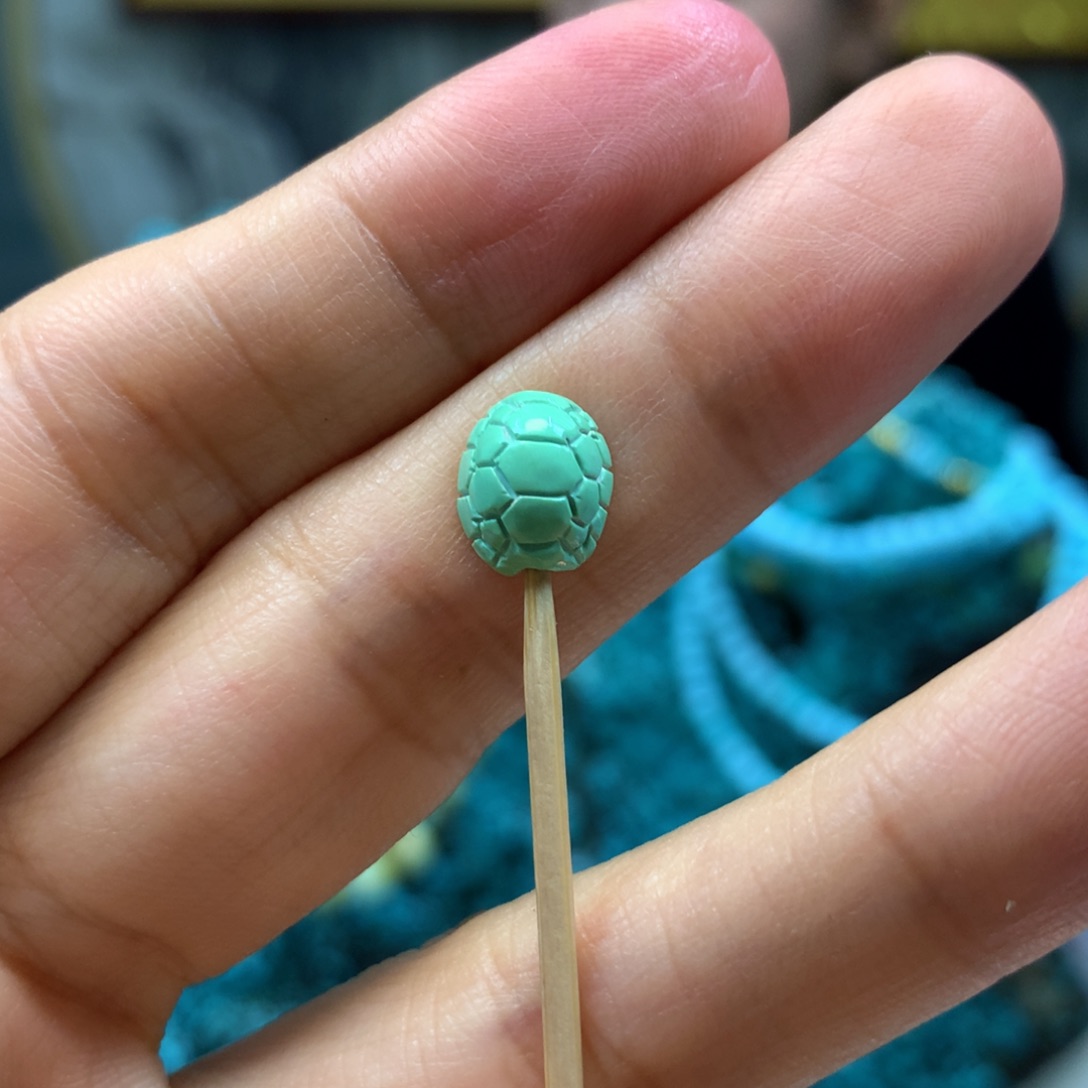 绿松石配饰未镶嵌