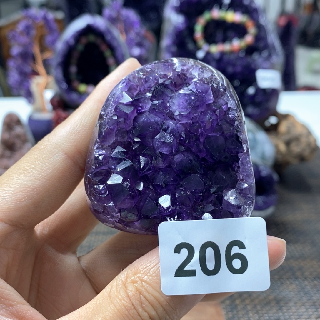未镶嵌紫晶大型摆件（非配饰）