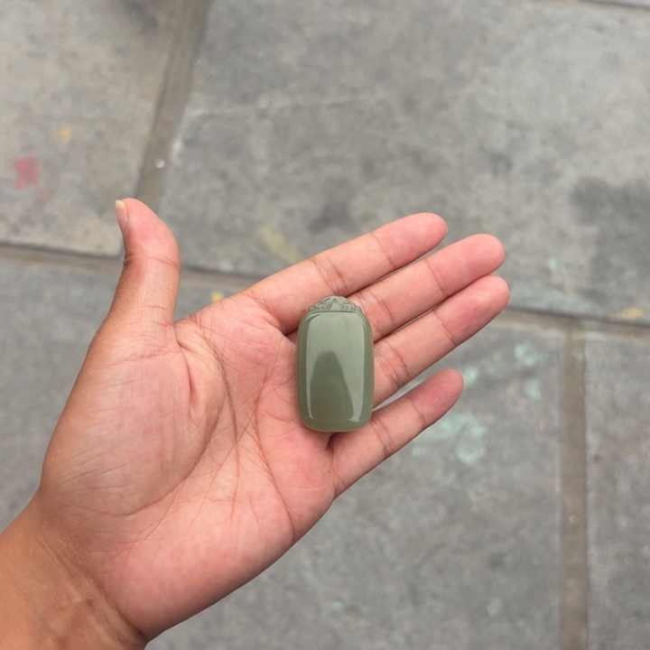 慕***月吊坠(不含链)未镶嵌和田玉