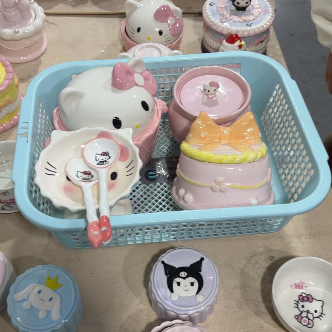 摆件陶陶瓷摆件欢迎光临