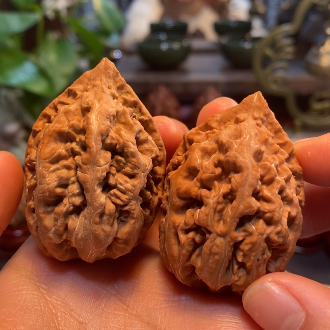 文玩核桃吊坠坦克