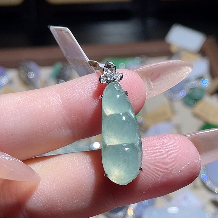 翡翠银S925镶嵌颈饰