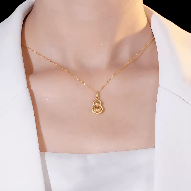 钛钢项链 旋转小葫芦钛钢项链女轻奢福禄锁骨链高级感配饰