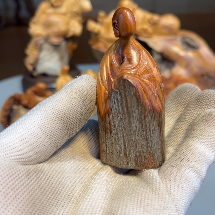 柏木（崖柏）根雕工艺摆件