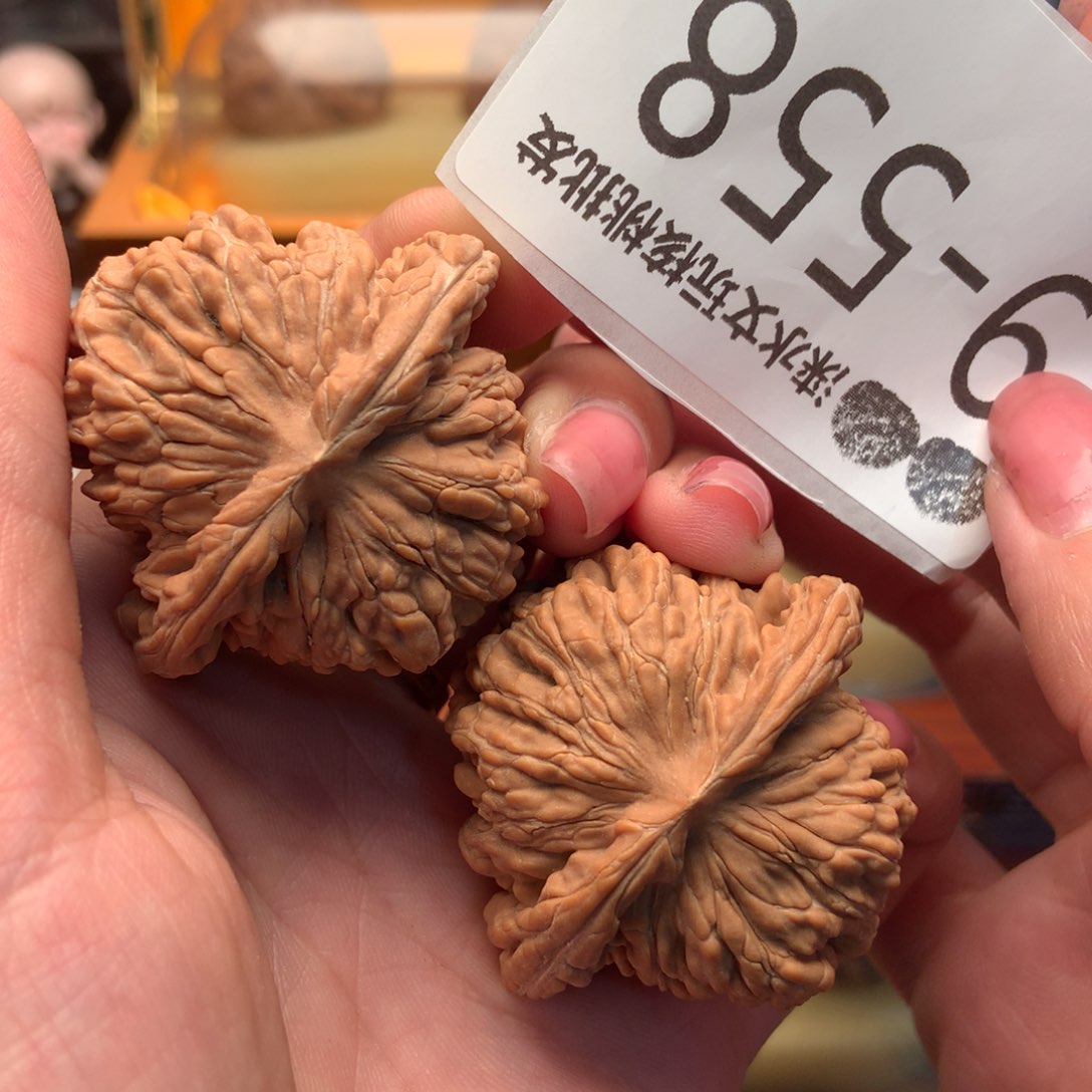 文玩核桃把件45四座楼 