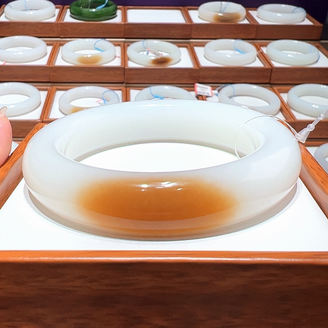 和田玉手镯60/61未镶嵌