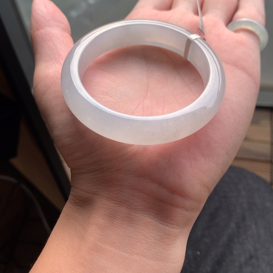 翡翠未镶嵌手镯61号57