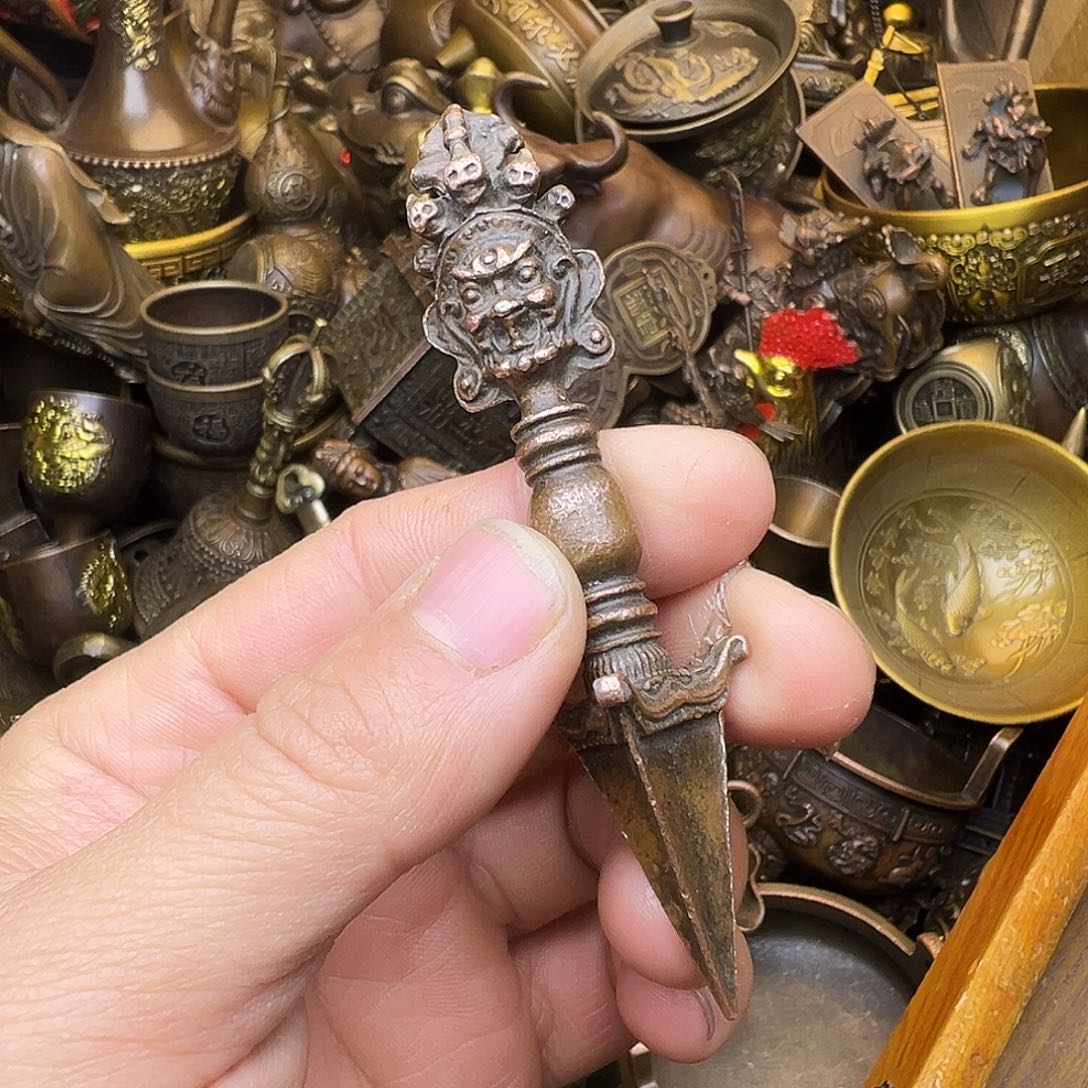 精品铜器，精美文玩