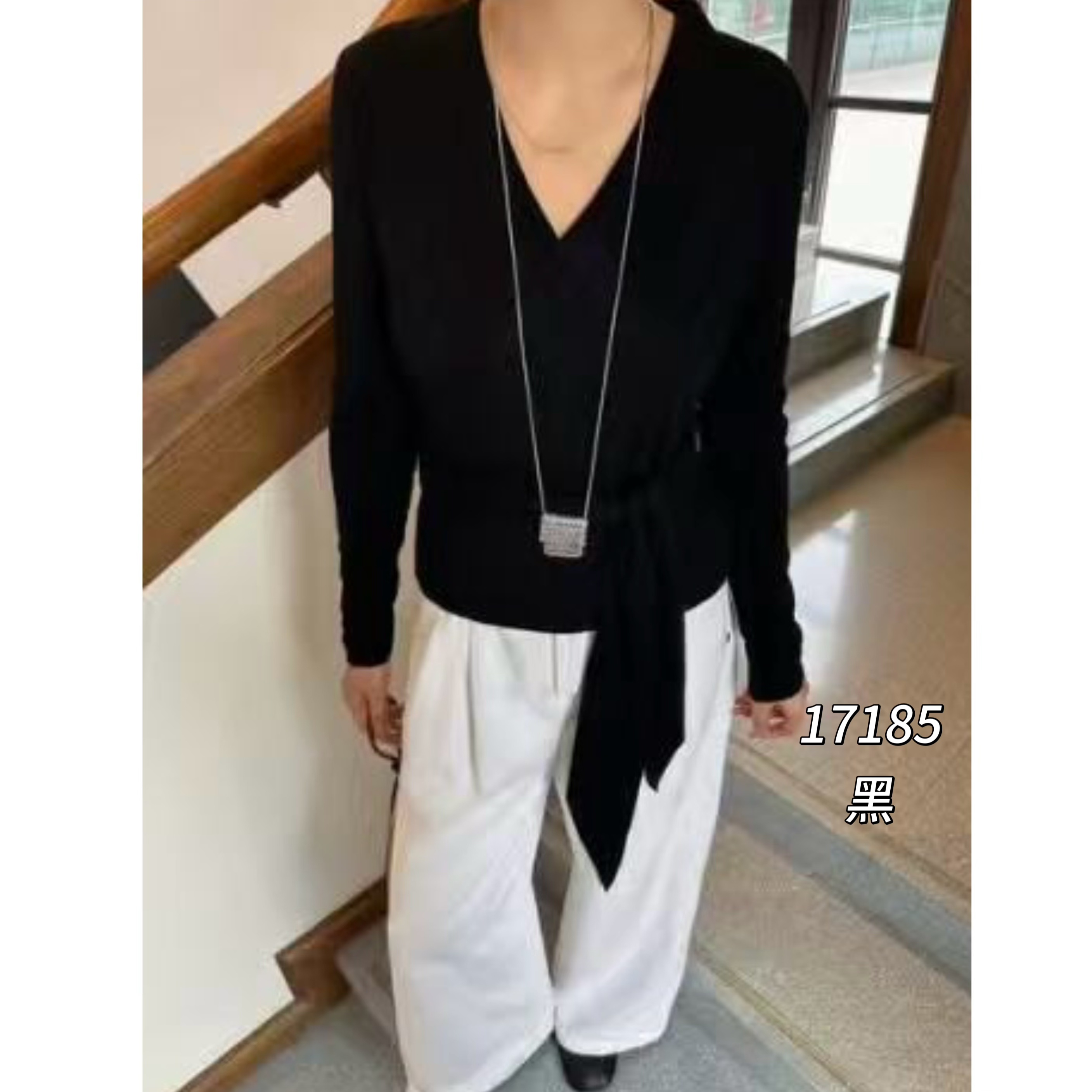 17185 WANGDAN（部分无水洗唛，介意慎拍)法式下摆双股绳针织衫