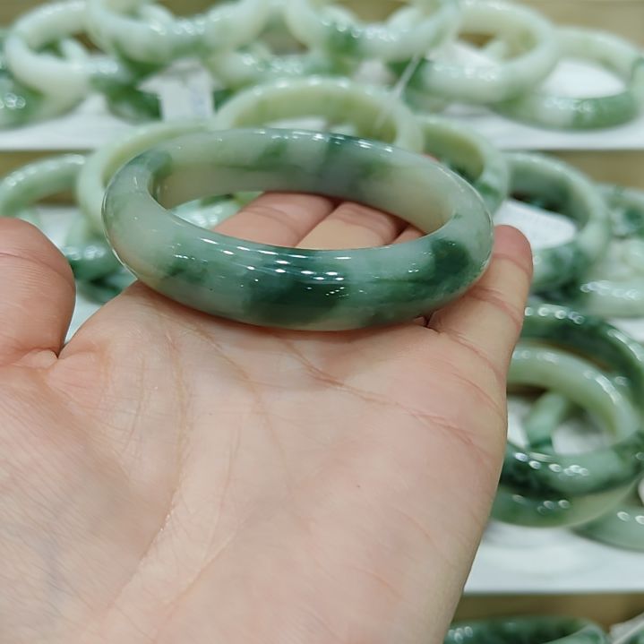 透闪石-蛇纹石玉手镯未镶嵌ᶫ****己