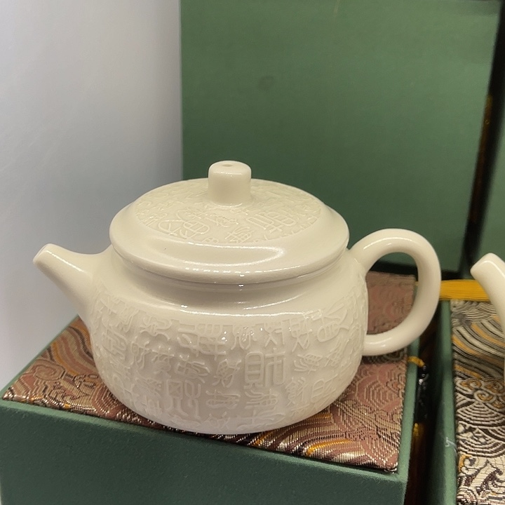 福利待遇多多哦哦哦