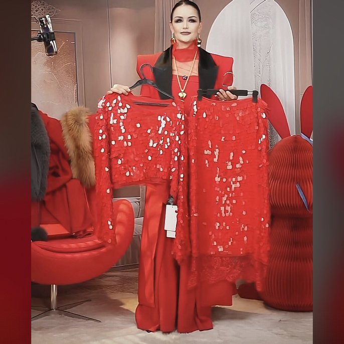 832008100红色半身裙