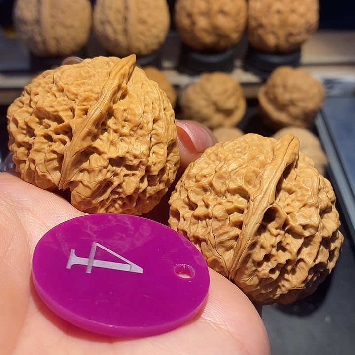 核桃蜜桃核桃尺寸43
