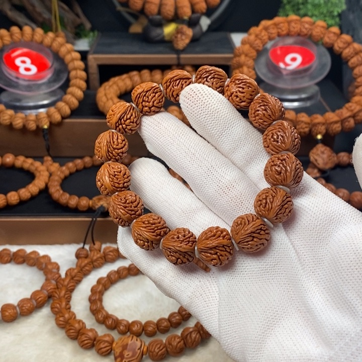 桃核吊坠秦岭龙纹