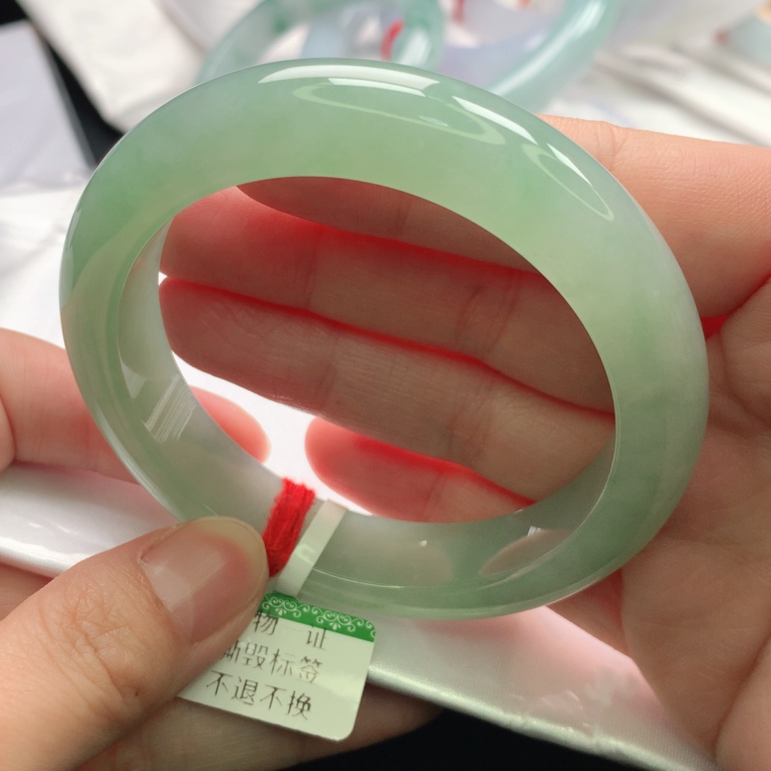 翡翠未镶嵌手镯番*味555657圈