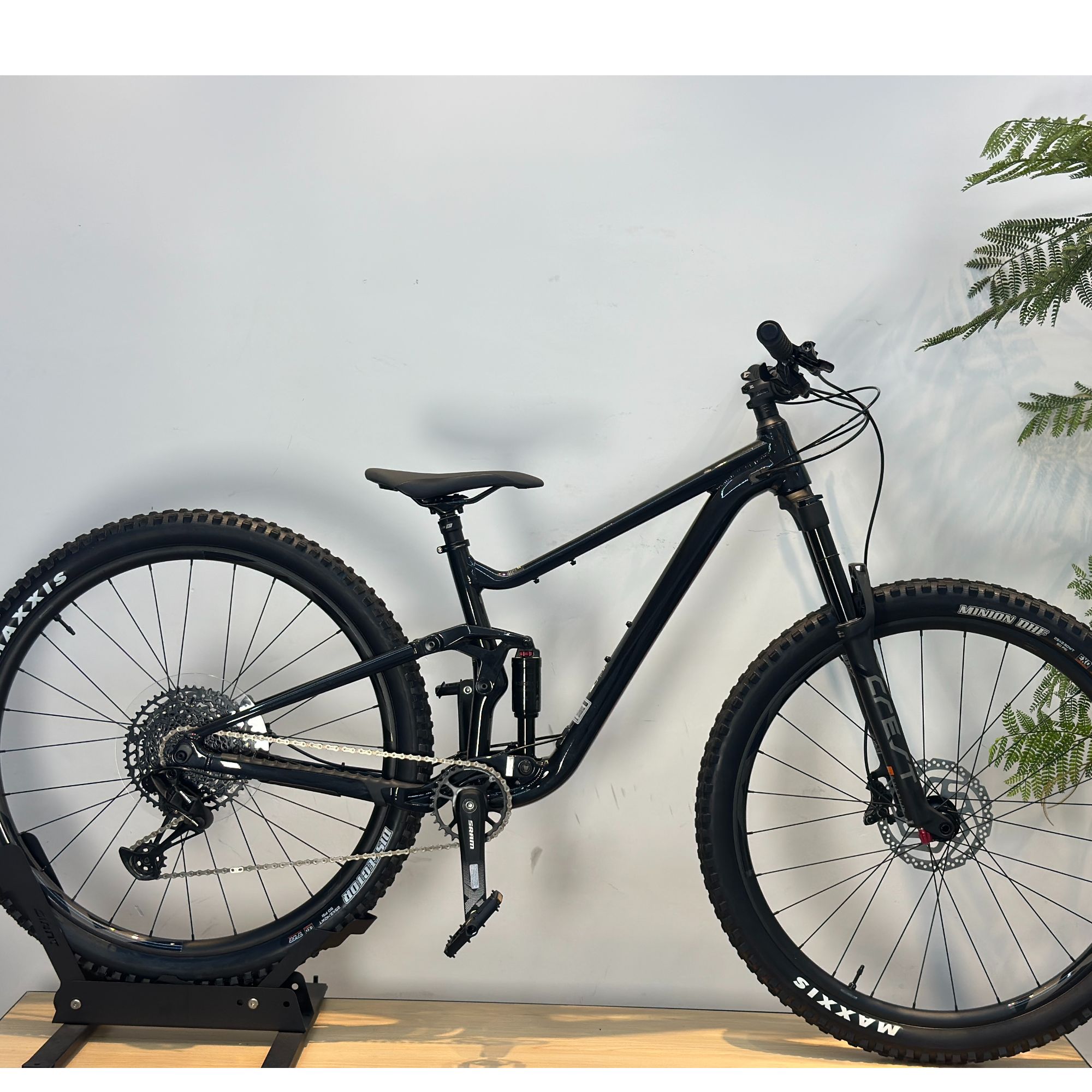 捷安特软尾山地车 STANCE 1 S码 适合身高165-175