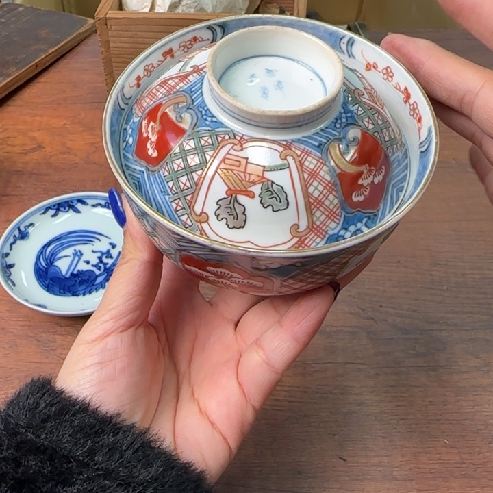 一个陶瓷物件哈哈哈哈