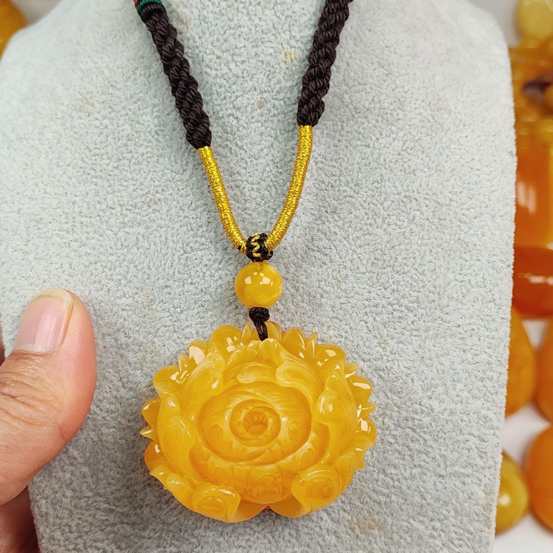 蜜蜡吊坠(赠链)未镶嵌