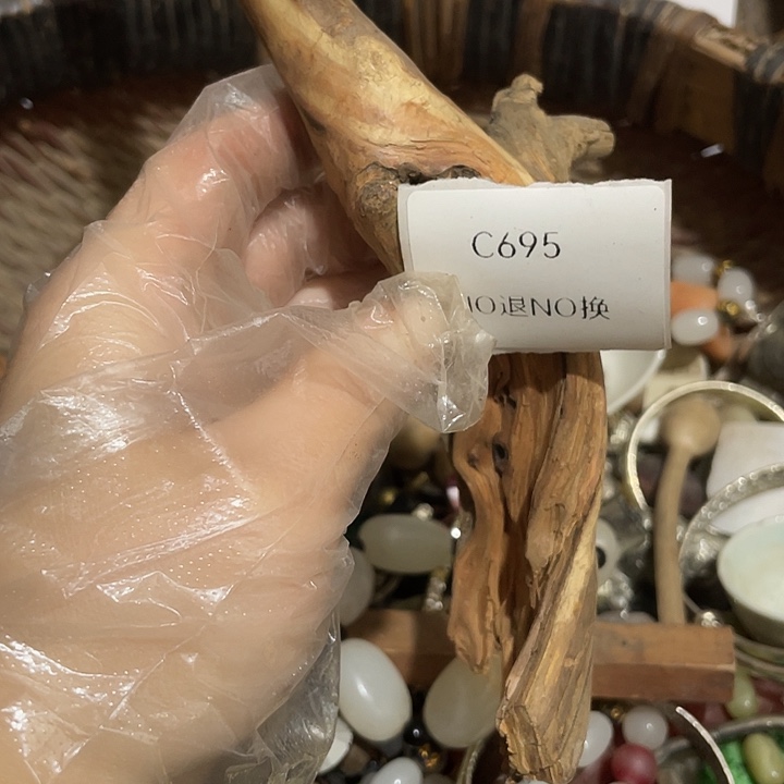 用***9瓷片c695工艺品222
