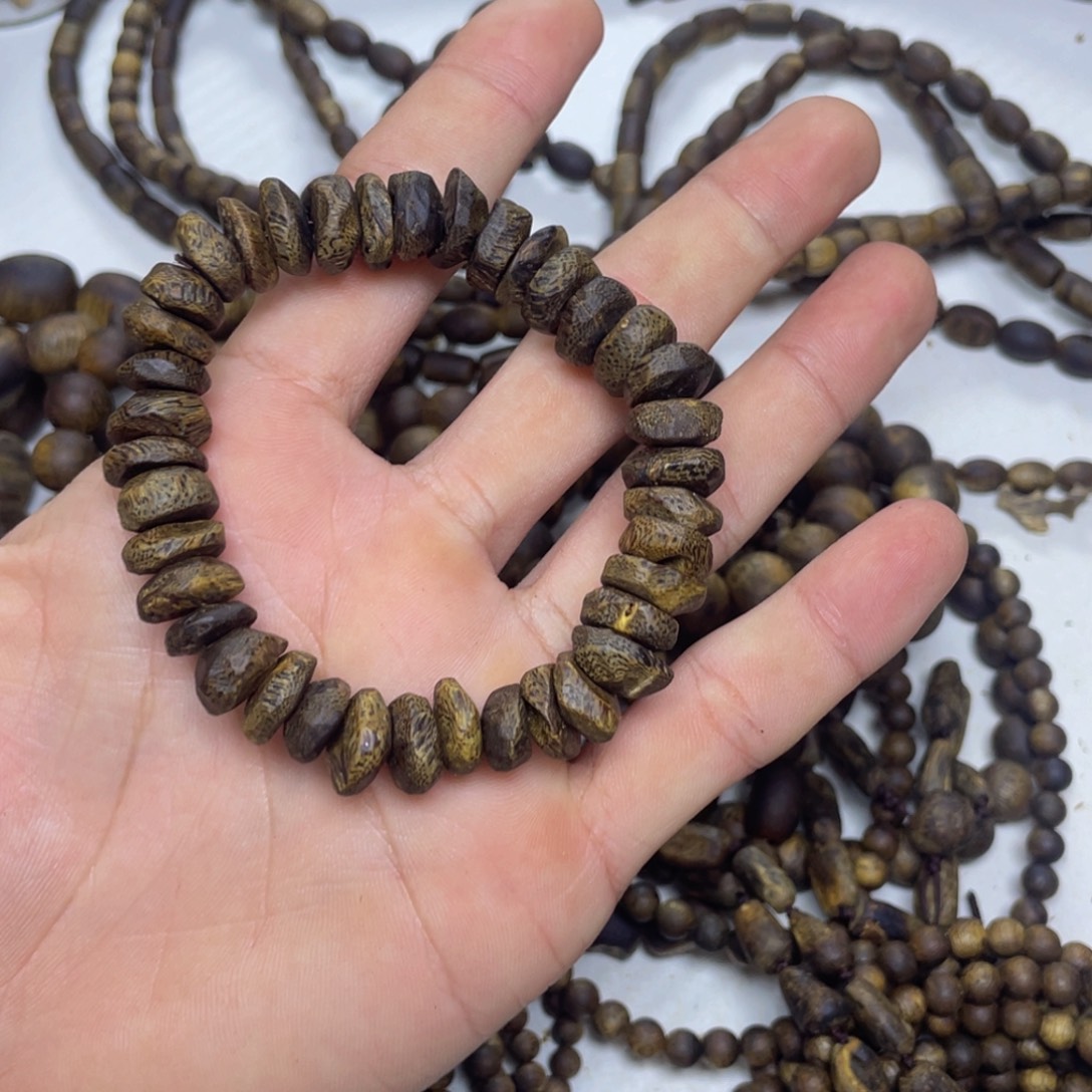 好***姐沉香沉香碎屑+沉水树丁包壳16克加