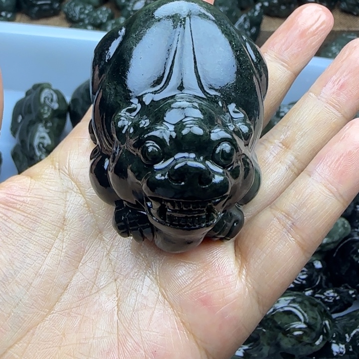 和田玉（糖玉）未镶嵌挂件