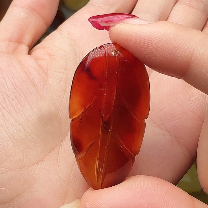 琥珀未镶嵌手链吊坠