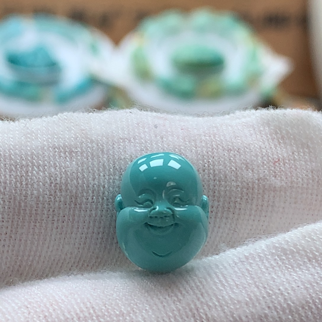 绿松石未镶嵌原矿绿松石弥勒配饰