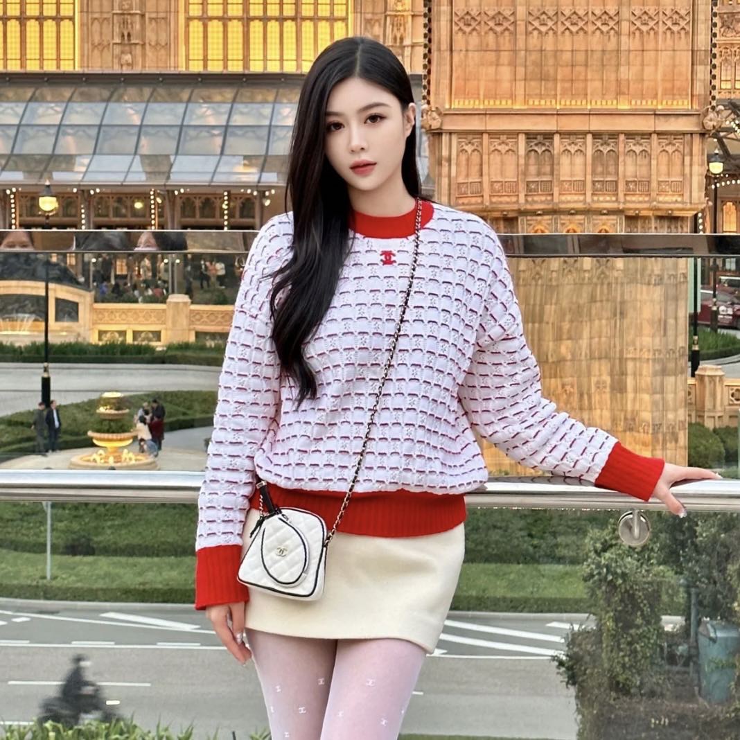 全新未使用 Chanel/香奈儿 积分-288/汤/P214554685/长袖针织衫