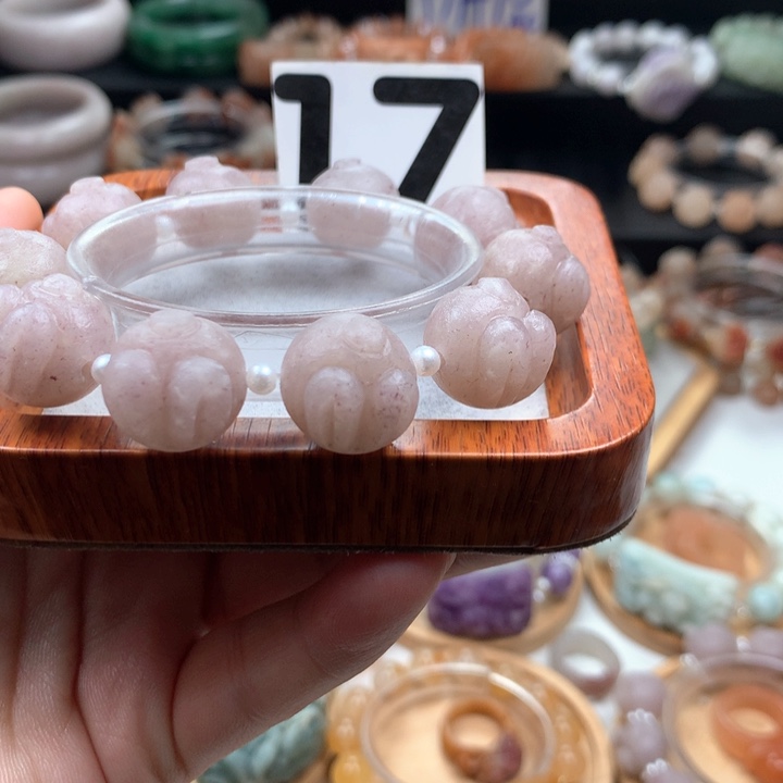 石英质玉手链未镶嵌