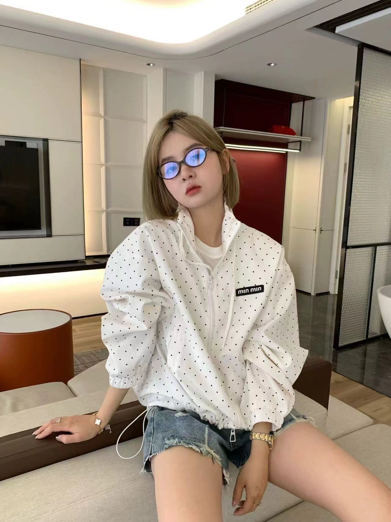 【401-500】编码宽松型短外套上衣春季翻领外套