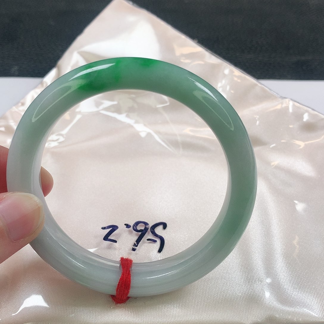 未镶嵌手镯翡翠380