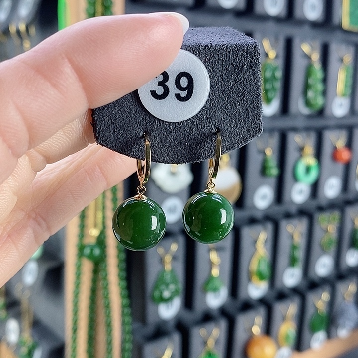 和田玉耳饰18K金镶嵌