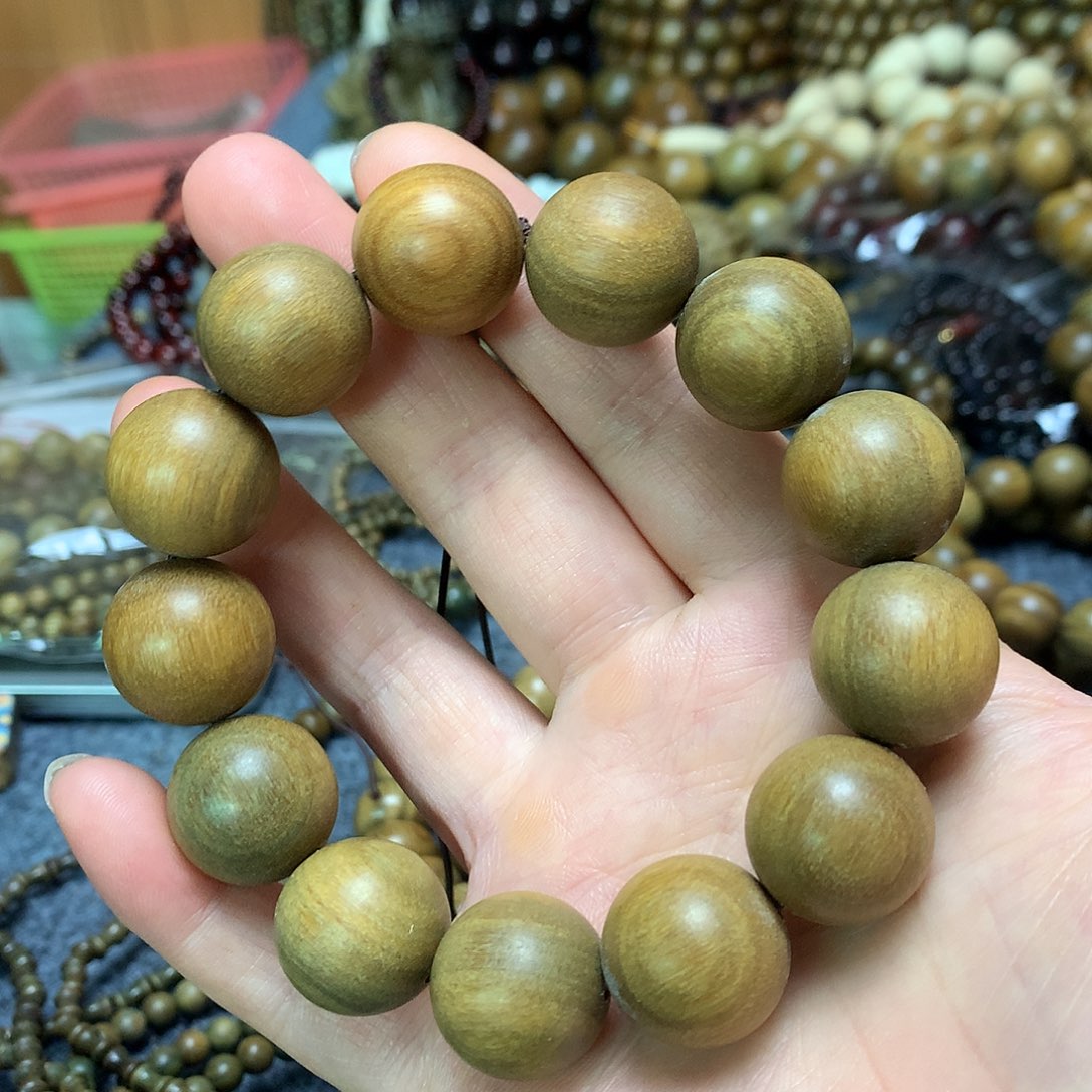 维腊木（绿檀）手串/手链?