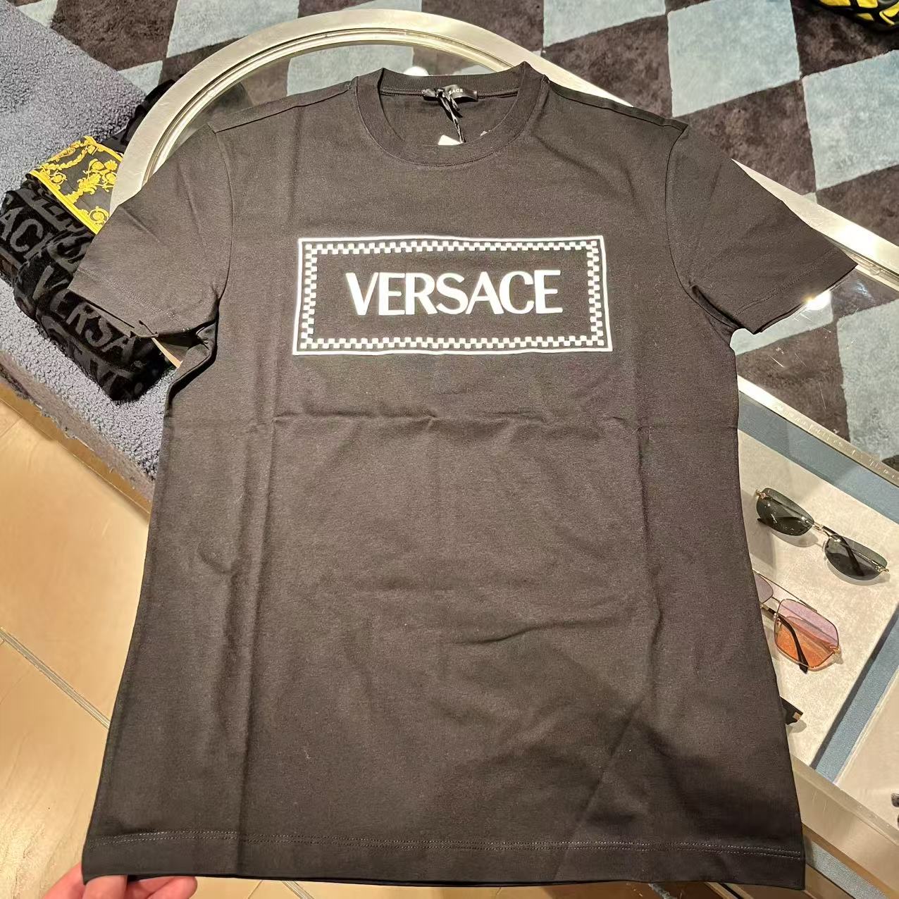未使用 VERSACE/范思哲 GG/ 男款黑色短袖T恤