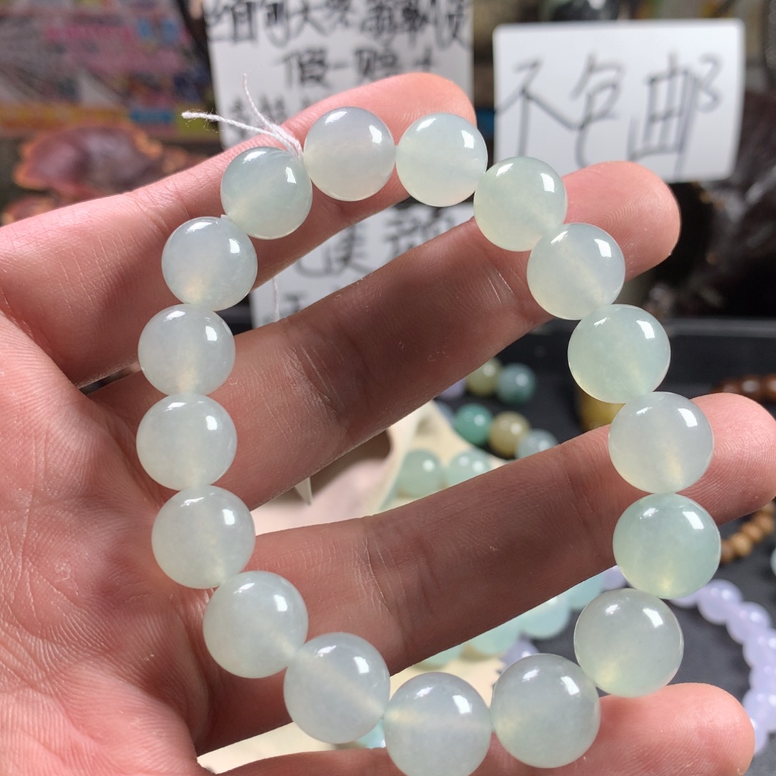 彩***虹定制翡翠未镶嵌卡