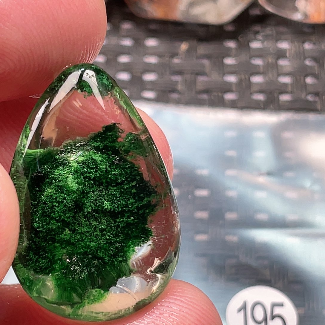 【闪购商品】颈饰未镶嵌水晶善*识